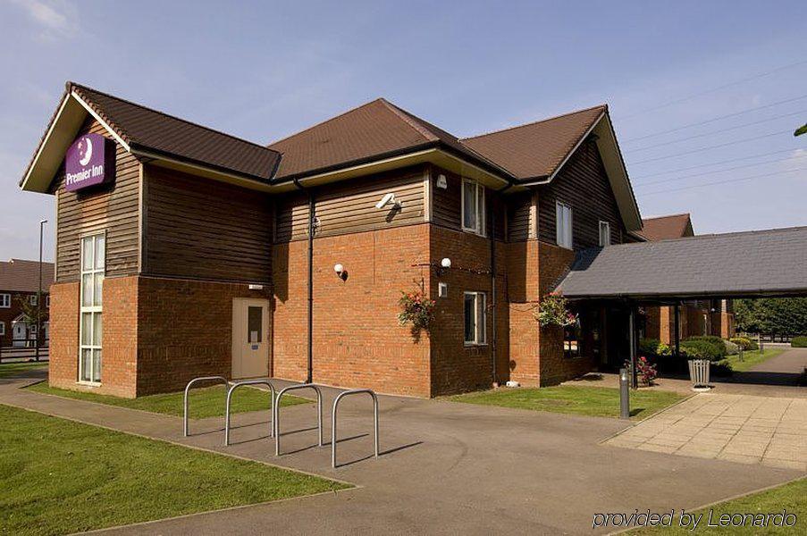 Premier Inn Tewkesbury Exterior photo