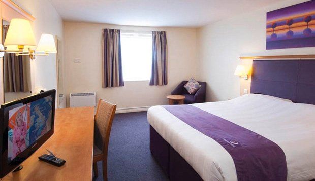Premier Inn Tewkesbury Exterior photo
